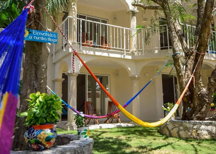 Séjour chez l'habitant Private Queen With Beautiful Garden View *